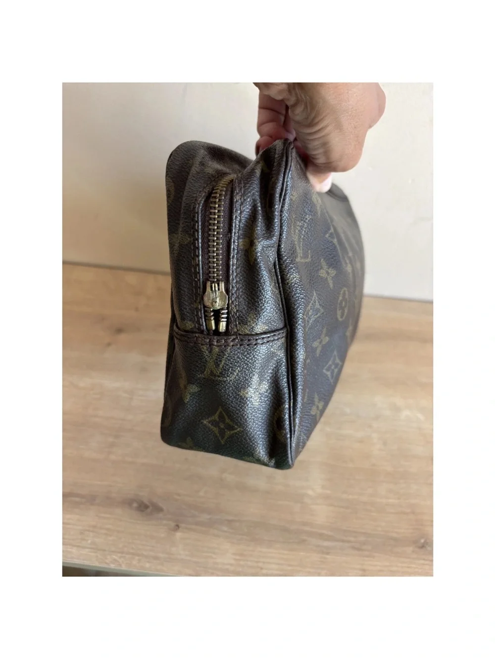 Authentic Louis Vuitton monogram toiletry canvas case